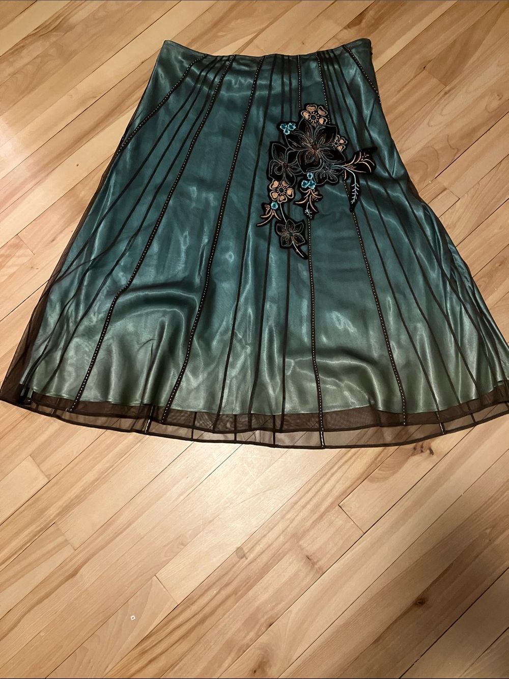 Simons Emerald Green A-Line Long Skirt with Floral Appliqué